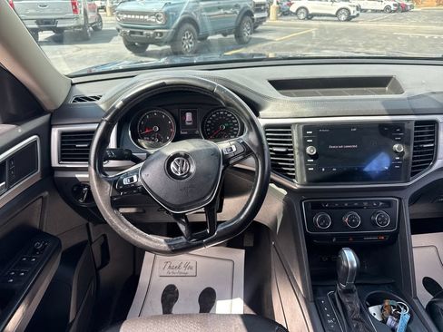 Used 2018 Volkswagen Atlas SE AWD/4WD image 19
