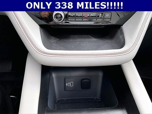 Used 2026 Ford Explorer Active image 16