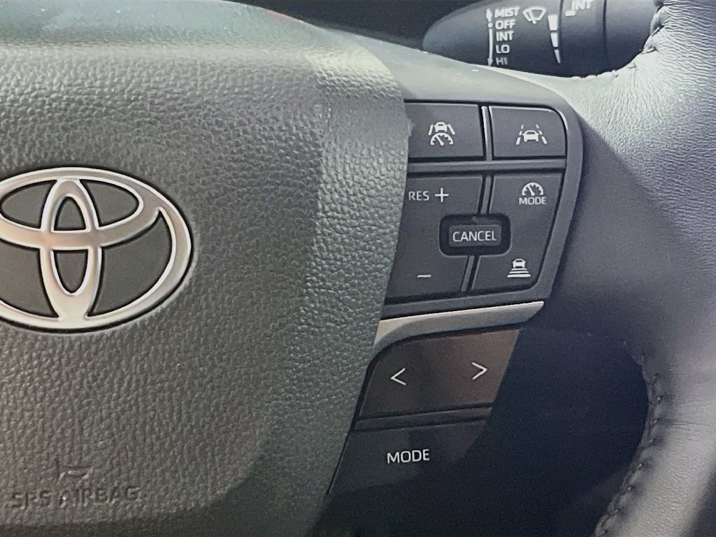 Used 2026 Toyota Camry LE w/ Convenience Package FWD image 19
