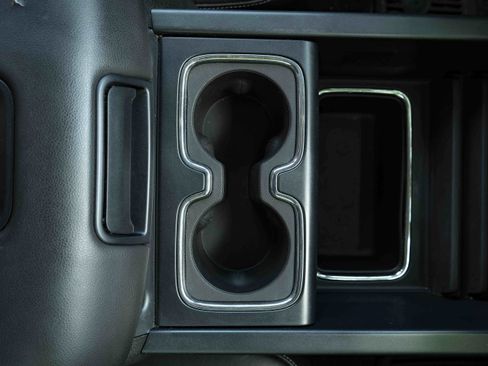 Used 2017 Chevrolet Silverado 1500 LTZ Z71 w/ LTZ Plus Package AWD/4WD image 25