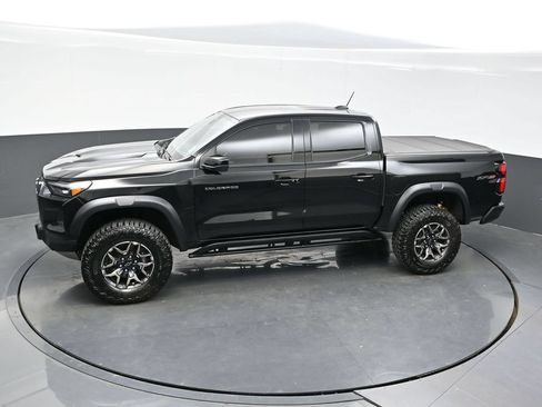 Used 2026 Chevrolet Colorado ZR2 w/ Technology Package AWD/4WD image 27