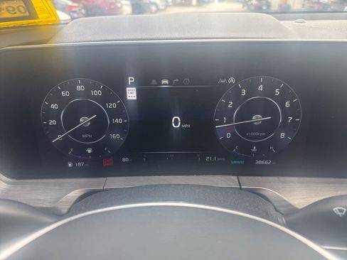Used 2025 Kia Telluride SX X-Line AWD/4WD image 14