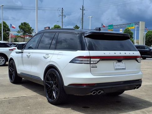 Certified 2025 Lincoln Aviator 2WD image 22