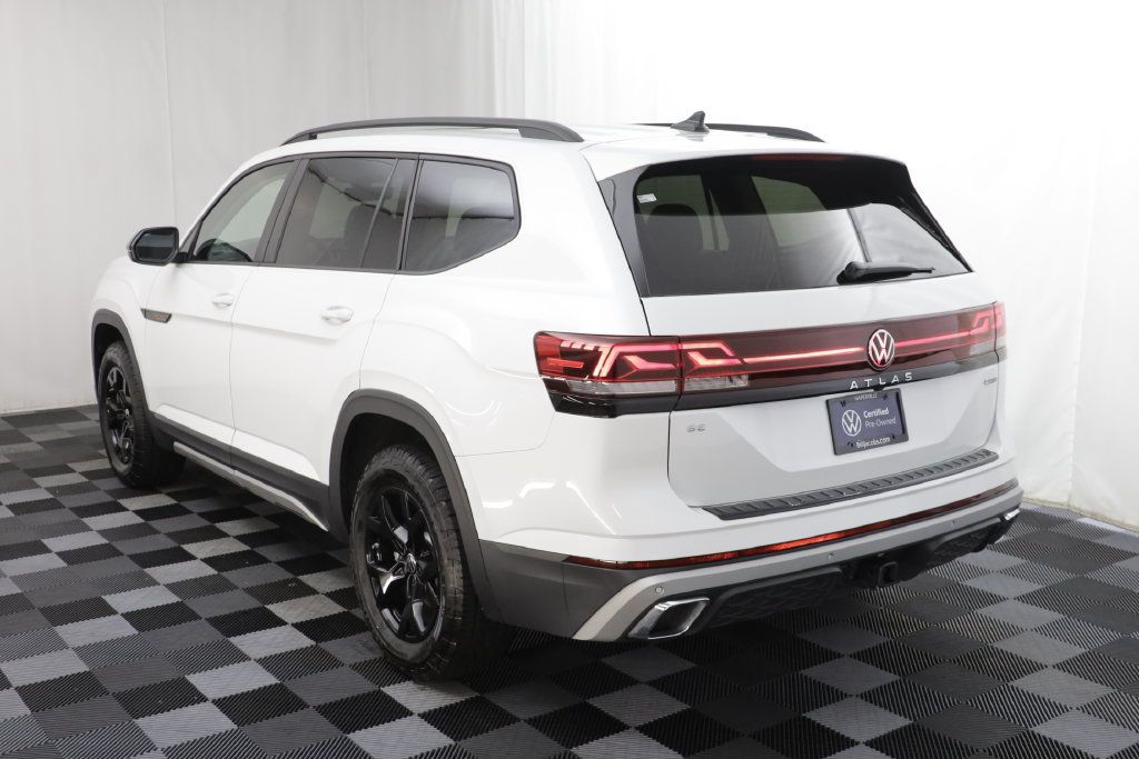 Used 2026 Volkswagen Atlas Peak Edition AWD/4WD image 15