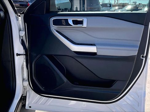 Used 2023 Ford Explorer XLT w/ Equipment Group 202A image 23