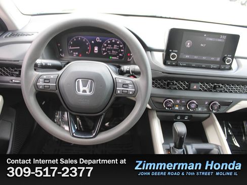 Certified 2023 Honda Accord LX image 9