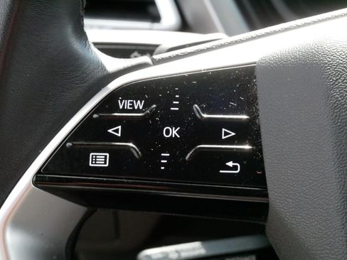 Used 2022 Audi Q4 e-tron Premium Plus w/ Premium Plus AWD/4WD image 26