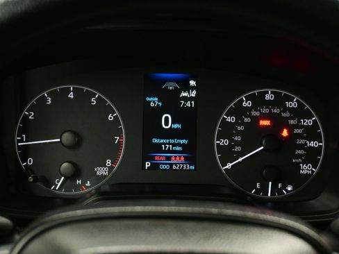 Used 2024 Toyota Corolla LE FWD image 21