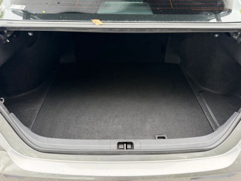 Used 2025 Toyota Camry SE FWD image 36