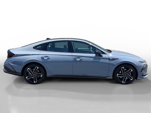 Certified 2026 Hyundai Sonata N Line FWD image 6