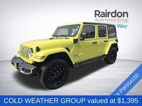 Used 2023 Jeep Wrangler Unlimited Sahara w/ Cold Weather Group AWD/4WD image 3