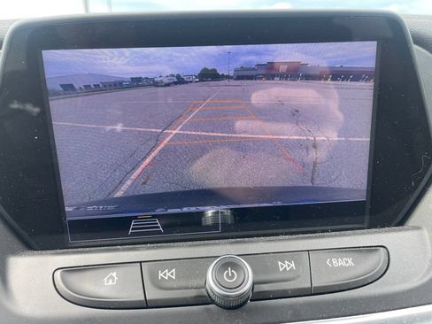 Used 2021 Chevrolet Blazer LT AWD/4WD image 23