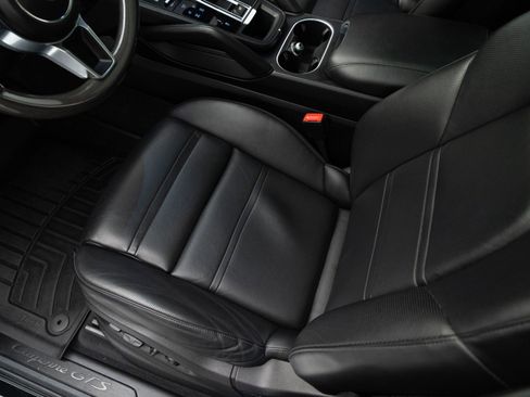 Certified 2023 Porsche Cayenne GTS image 16