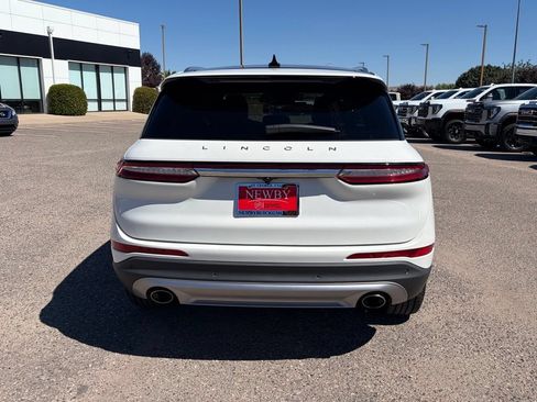 Used 2022 Lincoln Corsair FWD w/ Premium Package image 6