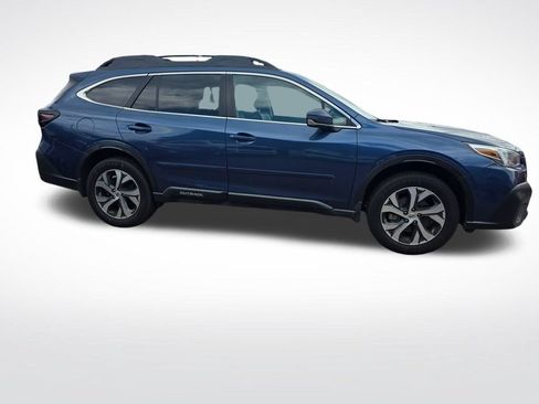 Used 2020 Subaru Outback Limited w/ Popular Package #2 AWD/4WD image 4