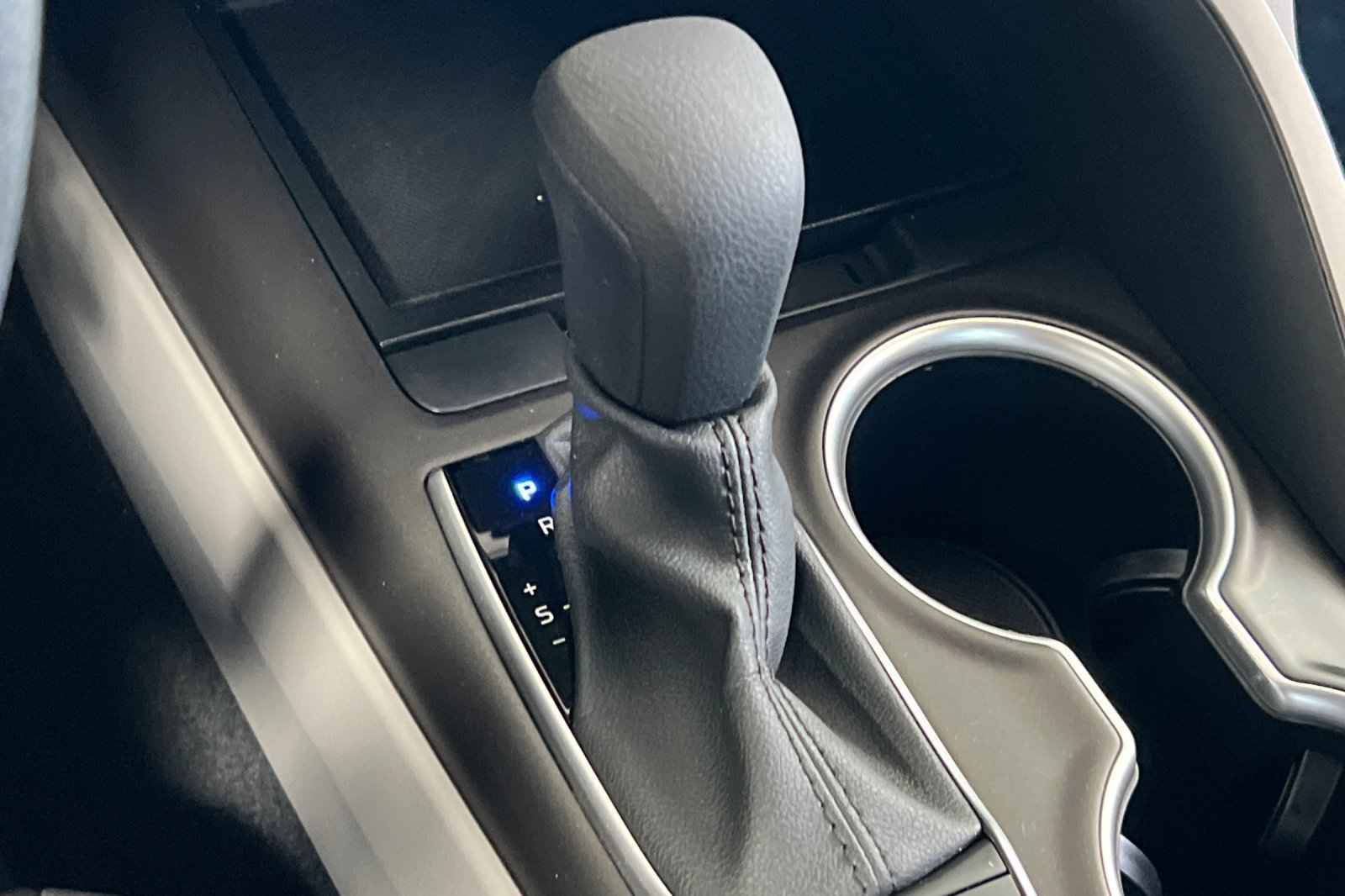 Certified 2024 Toyota Camry LE FWD image 20