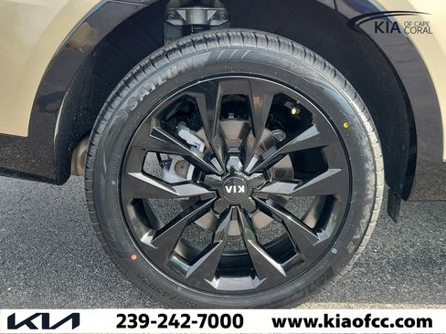Used 2021 Kia Sorento SX AWD/4WD image 9