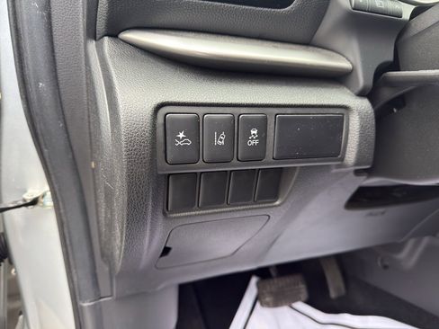 Used 2022 Mitsubishi Eclipse Cross SEL image 11