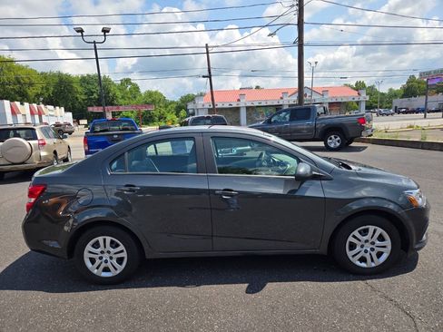 Used 2020 Chevrolet Sonic LS FWD image 5