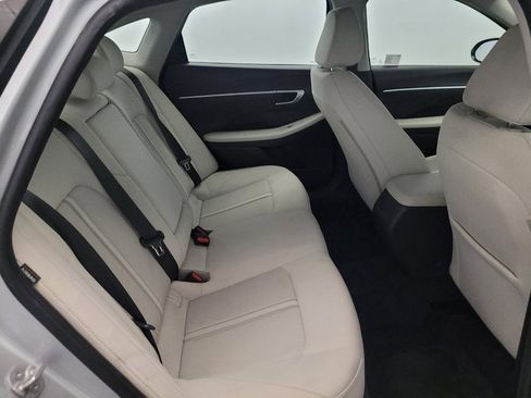 Used 2025 Hyundai Sonata SEL FWD image 19