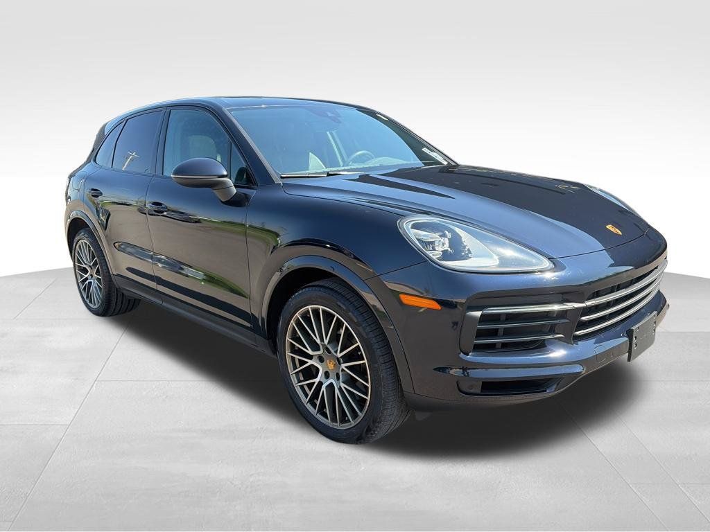 Used 2023 Porsche Cayenne Platinum Edition AWD/4WD image 1