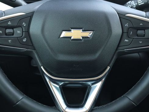 Used 2026 Chevrolet Trax LT w/ Driver Confidence Package FWD image 17