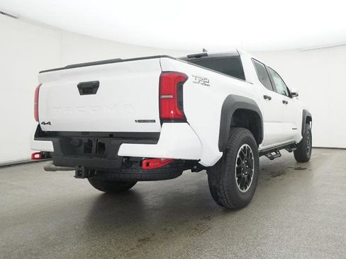 New 2025 Toyota Tacoma TRD Off-Road image 27
