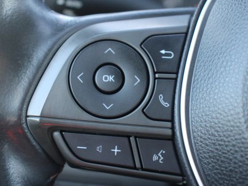 Used 2021 Toyota Corolla SE w/ Carpet Mat Package (TMS) FWD image 22