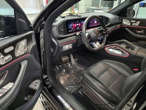 Used 2024 Mercedes-Benz GLE 53 AMG 4MATIC Coupe image 17