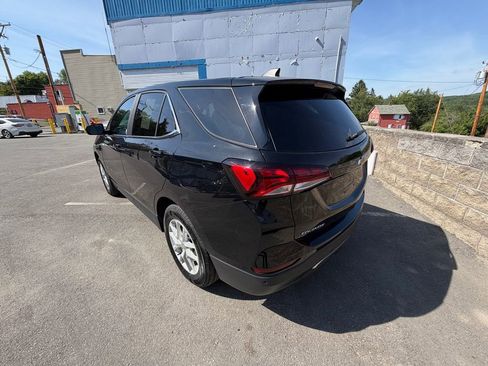 Used 2023 Chevrolet Equinox LT FWD image 3