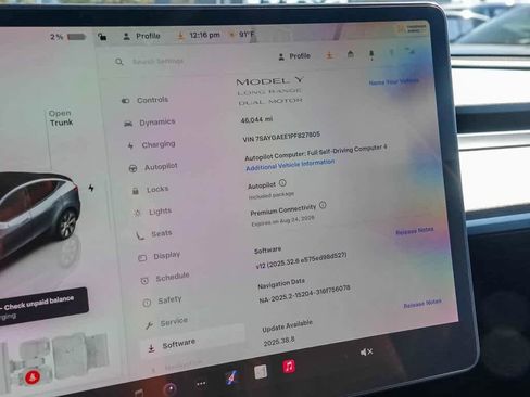 Used 2023 Tesla Model Y Long Range image 23