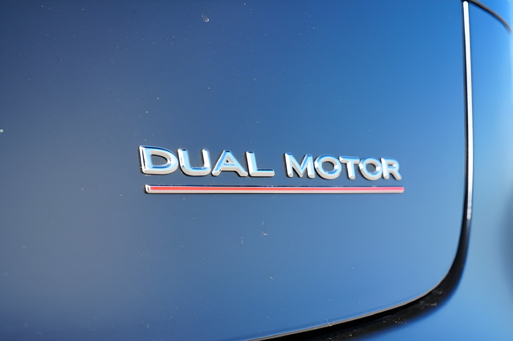 Used 2022 Tesla Model 3 Performance AWD/4WD image 21