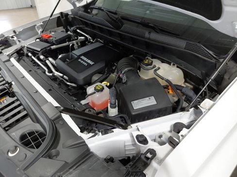 Certified 2020 Chevrolet Silverado 1500 RST AWD/4WD image 43