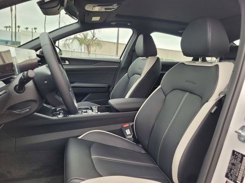 New 2026 Kia K5 GT-Line w/ GT-Line Premium Package FWD image 9