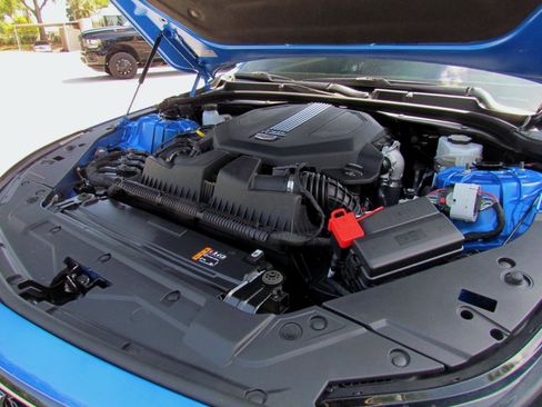 Used 2025 Cadillac CT5 V RWD image 47