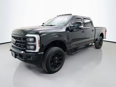 Used 2024 Ford F250 Lariat w/ Lariat Ultimate Package AWD/4WD image 3