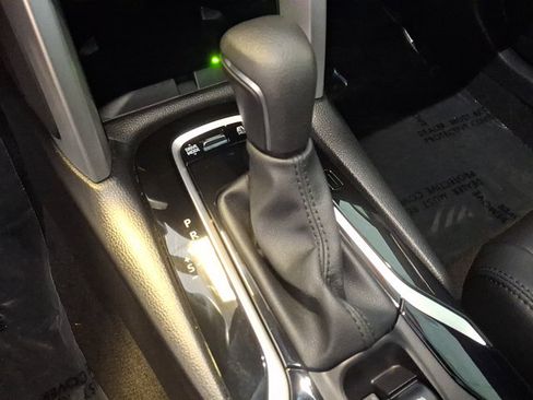 Used 2025 Toyota Corolla Cross AWD Hybrid w/ Convenience Package image 14