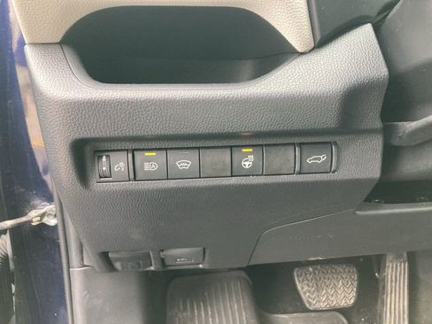 Used 2024 Toyota RAV4 XLE Premium w/ Weather Package image 43