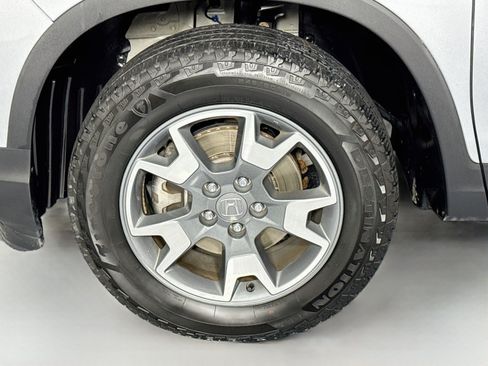 Certified 2023 Honda Passport TrailSport image 31