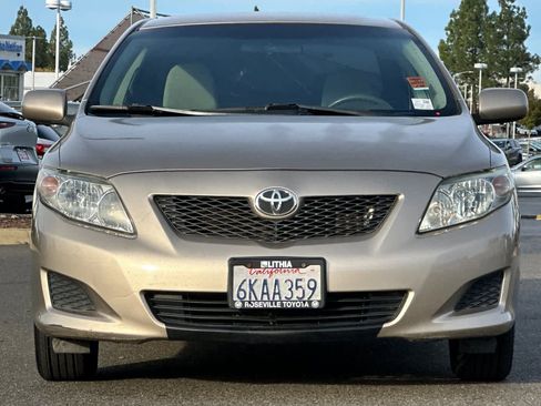 Used 2010 Toyota Corolla LE image 10