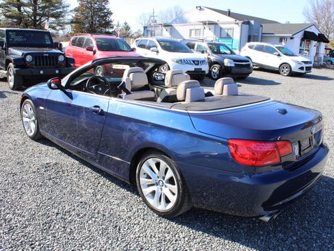 Used 2013 BMW 328i Convertible image 9