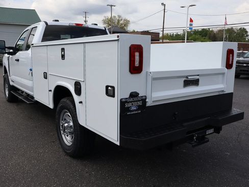 New 2026 Ford F350 XL w/ XL Chrome Package AWD/4WD image 15