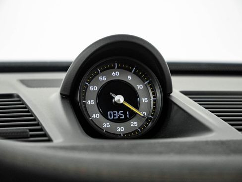 Certified 2025 Porsche 911 GT3 RS RWD image 16