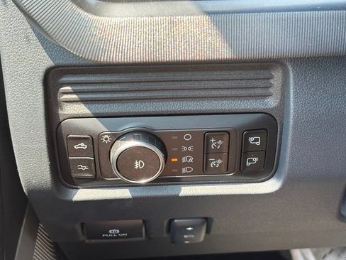 New 2026 Ford F250 Platinum AWD/4WD image 31