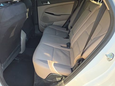Used 2020 Hyundai Tucson Value w/ Cargo Package FWD image 11