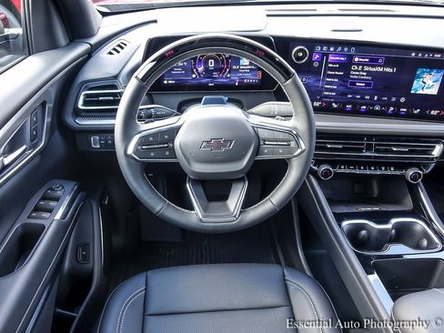 New 2026 Chevrolet Traverse LT w/ Enhanced Driving Package image 14