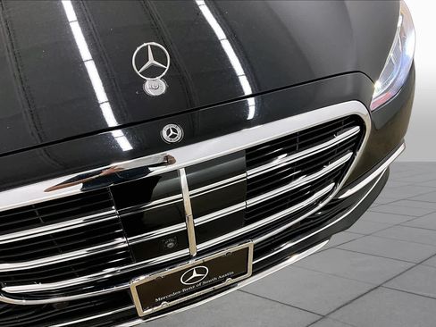 Used 2025 Mercedes-Benz S 500 4MATIC image 29
