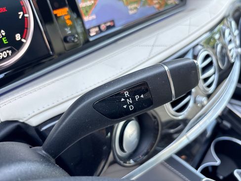 Used 2015 Mercedes-Benz S 550 Sedan image 23