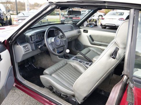 Used 1989 Ford Mustang LX image 23