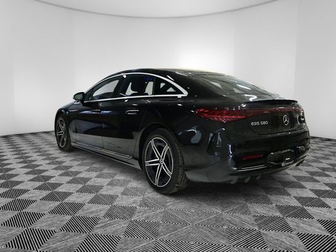 Certified 2022 Mercedes-Benz EQS 580 4MATIC Sedan image 3
